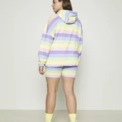 Ellesse PIANIA - Sweatshirt - Multi -Ellesse Elegant Boutique 9759c5de2f4948e2b9dfea4d55b953fa