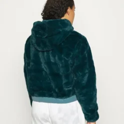 Ellesse REIDI TEDDY JACKET - Veste D'hiver - Teal -Ellesse Elegant Boutique 99b2a456b6de4e5ab3c9aa70688a7e69