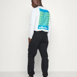 Ellesse DUCCIO PANT - Pantalon Cargo - Black -Ellesse Elegant Boutique 9cf6922ce6c446a4a2cb0b00a99566be