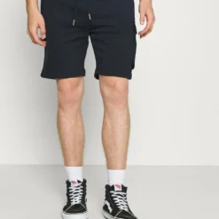 Ellesse BASTA - Short - Navy 13 Ellesse BASTA - Short - Navy -Ellesse Elegant Boutique 9f4ff436d3c74e41bd4f26a368710803