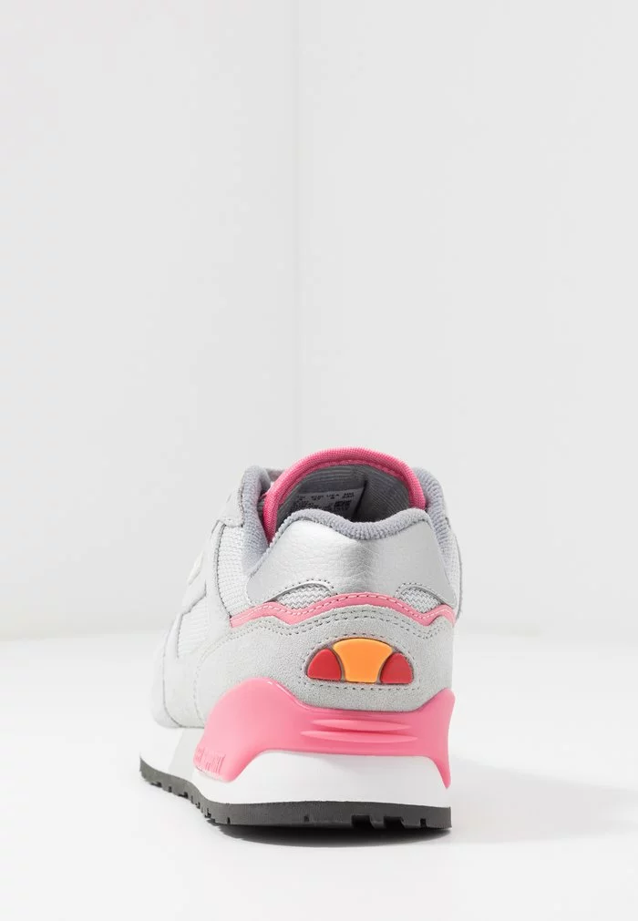 Ellesse Baskets Basses - Light Grey/fluro Pink 6 Ellesse Baskets Basses - Light Grey/fluro Pink – Image 6