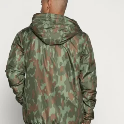 Ellesse MONTERINI JACKET - Veste D'hiver - Camo 7 Ellesse MONTERINI JACKET - Veste D'hiver - Camo -Ellesse Elegant Boutique 9fd8f24bddfb44d89d280fe6fc09cfb5