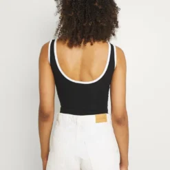 Ellesse Débardeur - Black -Ellesse Elegant Boutique a1b02844d65644df861446f7e7d4a8d9