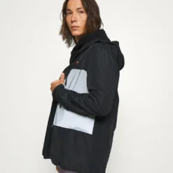 Ellesse OPHICIUS JACKET - Veste Légère - Black -Ellesse Elegant Boutique a7ce78b0f163455caed6c2e920f48785