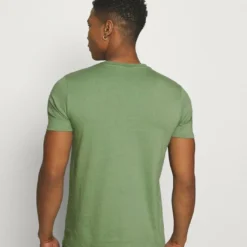 Ellesse MORELA - T-shirt Imprimé - Light Green -Ellesse Elegant Boutique ab019a3645d643dba939eb7b448df588