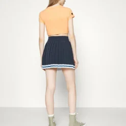 Ellesse SKATE SKIRT - Minijupe - Navy -Ellesse Elegant Boutique ace1ecb98012428180e85a70e2008071