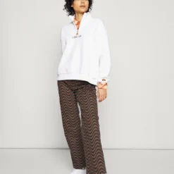 Ellesse CRATIC ZIP TRACK TOP - Sweatshirt - White 13 Ellesse CRATIC ZIP TRACK TOP - Sweatshirt - White -Ellesse Elegant Boutique b12739a036994377a4a37748161dc9d4