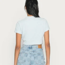 Ellesse MELATA - T-shirt Basique - Light Blue -Ellesse Elegant Boutique b234da318a8a49e2906d0c583381f3f1