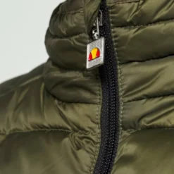 Ellesse BARDY - Veste Sans Manches - Khaki 17 Ellesse BARDY - Veste Sans Manches - Khaki -Ellesse Elegant Boutique b62f2779613a4271838b53df46a6ea60