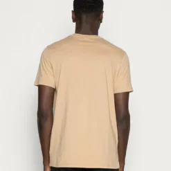 Ellesse CRATER TEE - T-shirt Imprimé - Beige -Ellesse Elegant Boutique b6430642aee84ffc9f4d4bfac306e8f0