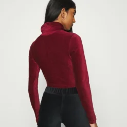 Ellesse LOISA - T-shirt à Manches Longues - Burgundy -Ellesse Elegant Boutique b66cd20fcee24549a9f1b44e69f44675