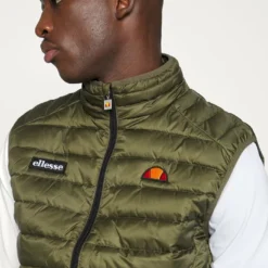Ellesse BARDY - Veste Sans Manches - Khaki 14 Ellesse BARDY - Veste Sans Manches - Khaki -Ellesse Elegant Boutique b66e8e8db13d4ef7918945fcc5a145d0