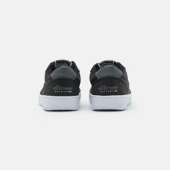 Ellesse ARCHIVIUM - Baskets Basses - Black -Ellesse Elegant Boutique b811c3f6350a497ba0d5c506722b1d0b