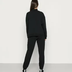 Ellesse NOVU SUIT - Sweatshirt - Washed Black -Ellesse Elegant Boutique b8466f9a472f4610aaaa941f8da3e057