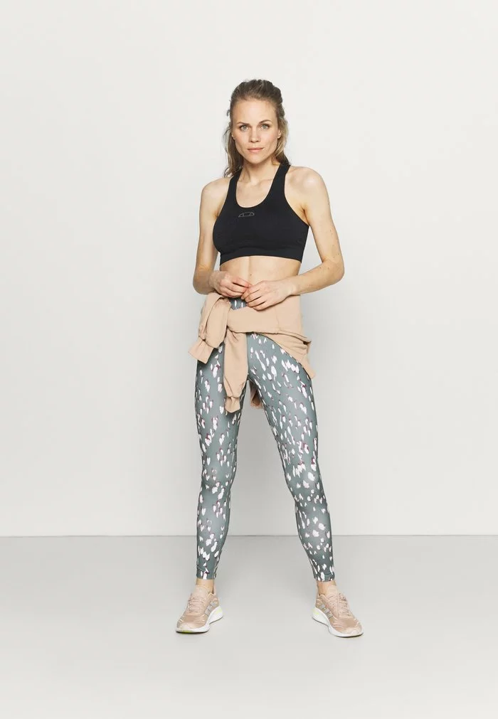 Ellesse GEORJA BRA - Brassières De Sport à Maintien Léger - Black 2 Ellesse GEORJA BRA - Brassières De Sport à Maintien Léger - Black – Image 2