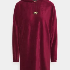 Ellesse BINKS - Robe De Jour - Burgundy -Ellesse Elegant Boutique be244eb2be8047d69841330c36fcdee1