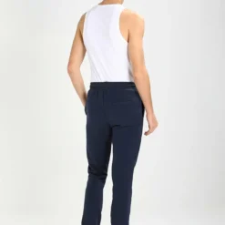Ellesse OVEST - Pantalon De Survêtement - Dress Blues -Ellesse Elegant Boutique bf8de6ee8a944880910b6e4f5ab1fe4e