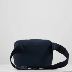 Ellesse ROSCA - Sac Banane - Navy 10 Ellesse ROSCA - Sac Banane - Navy -Ellesse Elegant Boutique c45be0ea2071467190f3666c79bd7580