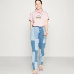Ellesse TARDI TEE - T-shirt Imprimé - Light Pink -Ellesse Elegant Boutique c501bee530fb415794d1c12e0cbf846d
