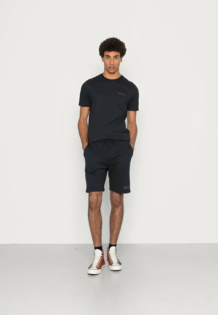 Ellesse OULAN SET - T-shirt Basique - Washed Black 2 Ellesse OULAN SET - T-shirt Basique - Washed Black – Image 2