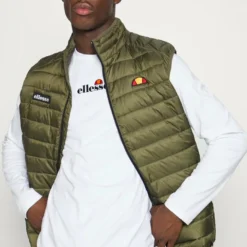 Ellesse BARDY - Veste Sans Manches - Khaki 15 Ellesse BARDY - Veste Sans Manches - Khaki -Ellesse Elegant Boutique c7458440117045538368e2c191098adf