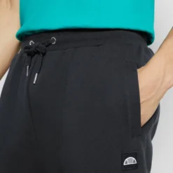 Ellesse SAMIE - Pantalon De Survêtement - Black -Ellesse Elegant Boutique c9017e54a4d84dc7b1183744fcf0adb9