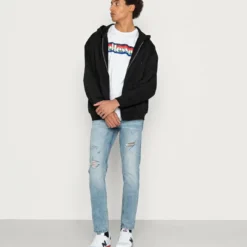 Ellesse DREILO - T-shirt Imprimé - White -Ellesse Elegant Boutique cc16b5d3be124806bd48a75782f7a865