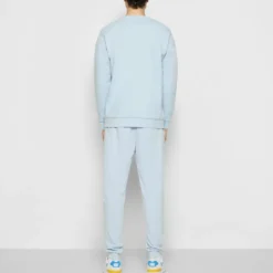 Ellesse BRADI - Sweatshirt - Light Blue -Ellesse Elegant Boutique d109855a23e745fa8859b36ffe1a9723