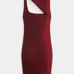 Ellesse WENDIA - Robe De Jour - Burgundy -Ellesse Elegant Boutique d10f760a47ee4bd789e5e8e54a03fe7e