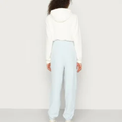 Ellesse JASMILA - Pantalon De Survêtement - Light Blue 7 Ellesse JASMILA - Pantalon De Survêtement - Light Blue -Ellesse Elegant Boutique d491f3395fd84a06bac59a18769a6736