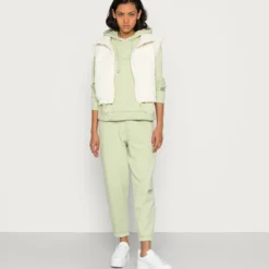 Ellesse NEKMIM HOODY - Sweatshirt - Light Green 6 Ellesse NEKMIM HOODY - Sweatshirt - Light Green -Ellesse Elegant Boutique d5186365cccd43fea666105c5b0330e4
