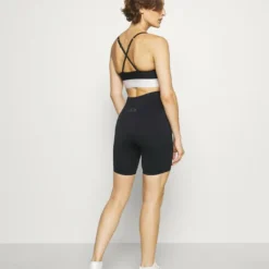 Ellesse VIRTUA SHORT - Collants - Black 10 Ellesse VIRTUA SHORT - Collants - Black -Ellesse Elegant Boutique d7a641b163ac419683b29dd81a205087