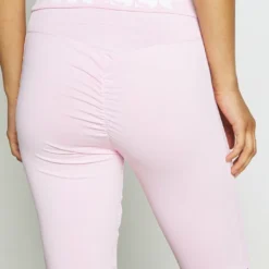 Ellesse CONO CYCLE - Short - Light Pink -Ellesse Elegant Boutique e376cbba26c94b7fb39bcc2eb5ed6d26
