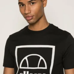 Ellesse ANDROMEDAN TEE - T-shirt Imprimé - Black -Ellesse Elegant Boutique e99303c2c33743ea857611fcf1b196a3