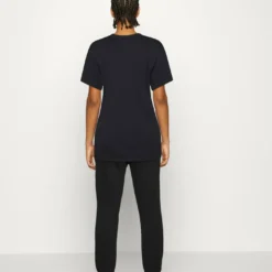 Ellesse LAVANDER - T-shirt Imprimé - Washed Black -Ellesse Elegant Boutique ec7edb59d5cc46f08ce6c813f9978cef