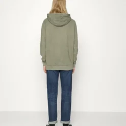 Ellesse TINCTORIA OH - Sweat à Capuche - Khaki 7 Ellesse TINCTORIA OH - Sweat à Capuche - Khaki -Ellesse Elegant Boutique ecab817eceb64994a1ad29aca0c2291c