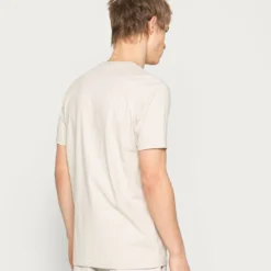 Ellesse RORRI - T-shirt Basique - Beige -Ellesse Elegant Boutique ed2c089093984682b5988203b00401c6