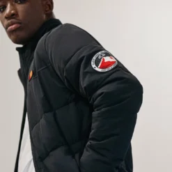Ellesse PADDED JACKET - Veste D'hiver - Black -Ellesse Elegant Boutique ee03f1baff464cb1a32b2a71fd2020bd