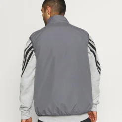 Ellesse JUNERO WATER REACTIVE GILET - Veste Sans Manches - Dark Grey -Ellesse Elegant Boutique ef8e5c1f42264ee2ace0398d214b9265