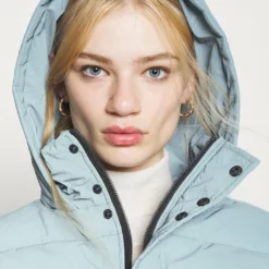 Ellesse MONOLIS REFLECTIVE - Veste D'hiver - Blue -Ellesse Elegant Boutique f129f8272dc548d28033b49d3a1a5e94