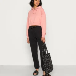 Ellesse SYUP CROP HOODY - Sweatshirt - Pink -Ellesse Elegant Boutique f16439c31b994868851b429abf8f4b51