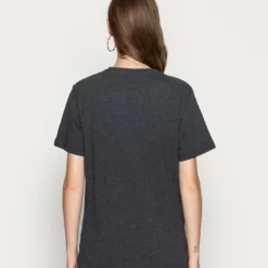 Ellesse ALBANY - T-shirt Imprimé - Dark Grey Marl 7 Ellesse ALBANY - T-shirt Imprimé - Dark Grey Marl -Ellesse Elegant Boutique f4988ec6b626483aaf1b7450604bf2ea