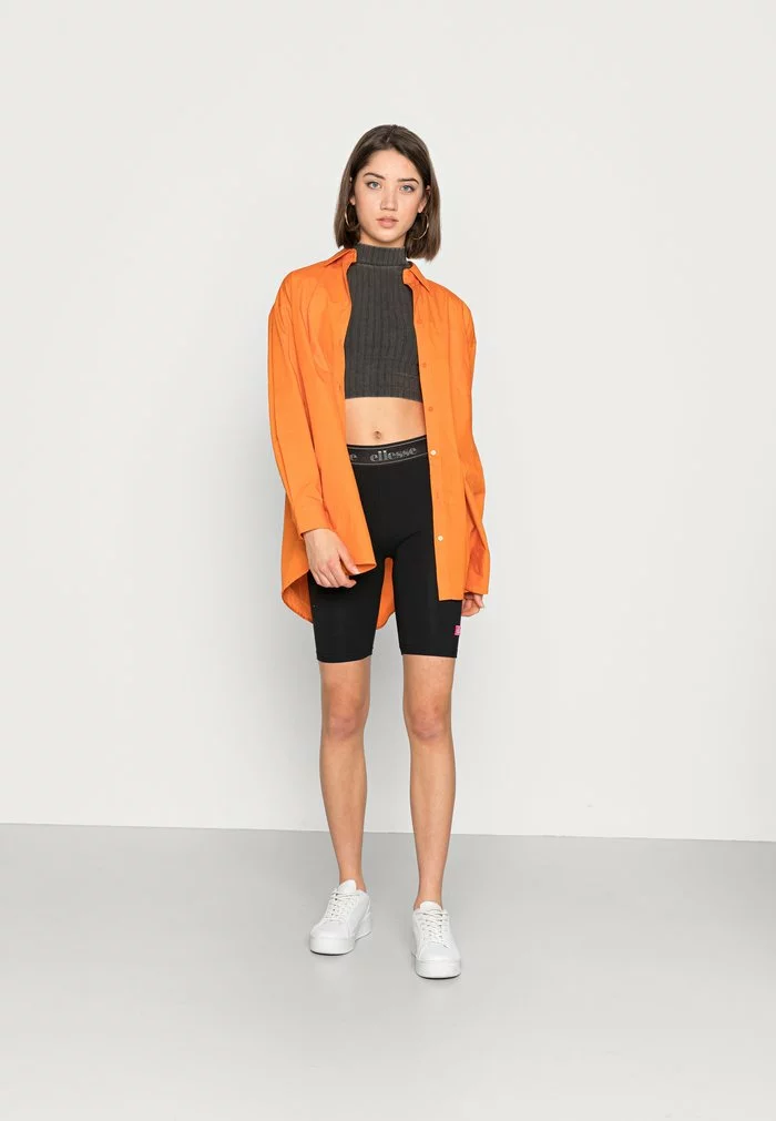 Ellesse OLEALD - Short - Black 2 Ellesse OLEALD - Short - Black – Image 2