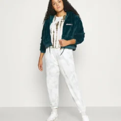 Ellesse REIDI TEDDY JACKET - Veste D'hiver - Teal -Ellesse Elegant Boutique fd1ded9752cd4221a7fbaca9fd63c4f6