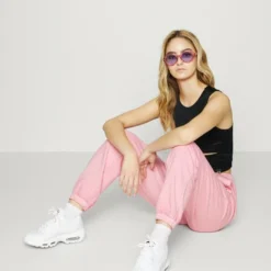 Ellesse VELAM - Pantalon De Survêtement - Pink -Ellesse Elegant Boutique fe12685dfc4d4403a8d7aac836897dda