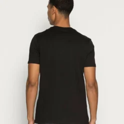 Ellesse ANDROMEDAN TEE - T-shirt Imprimé - Black -Ellesse Elegant Boutique ff3068151f984311aacaf84630a549c7